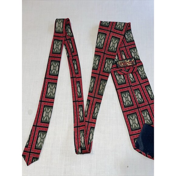 Vollerei Dress Tie Mens Size 58" Red Windowpane 100% Silk Designer - Picture 10 of 12